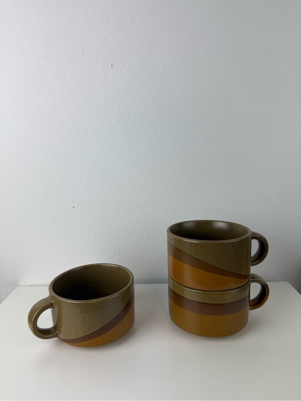 Vintage MCM Style Brown Olive Stoneware Coffee Mugs / Soup Bowls Set of 3